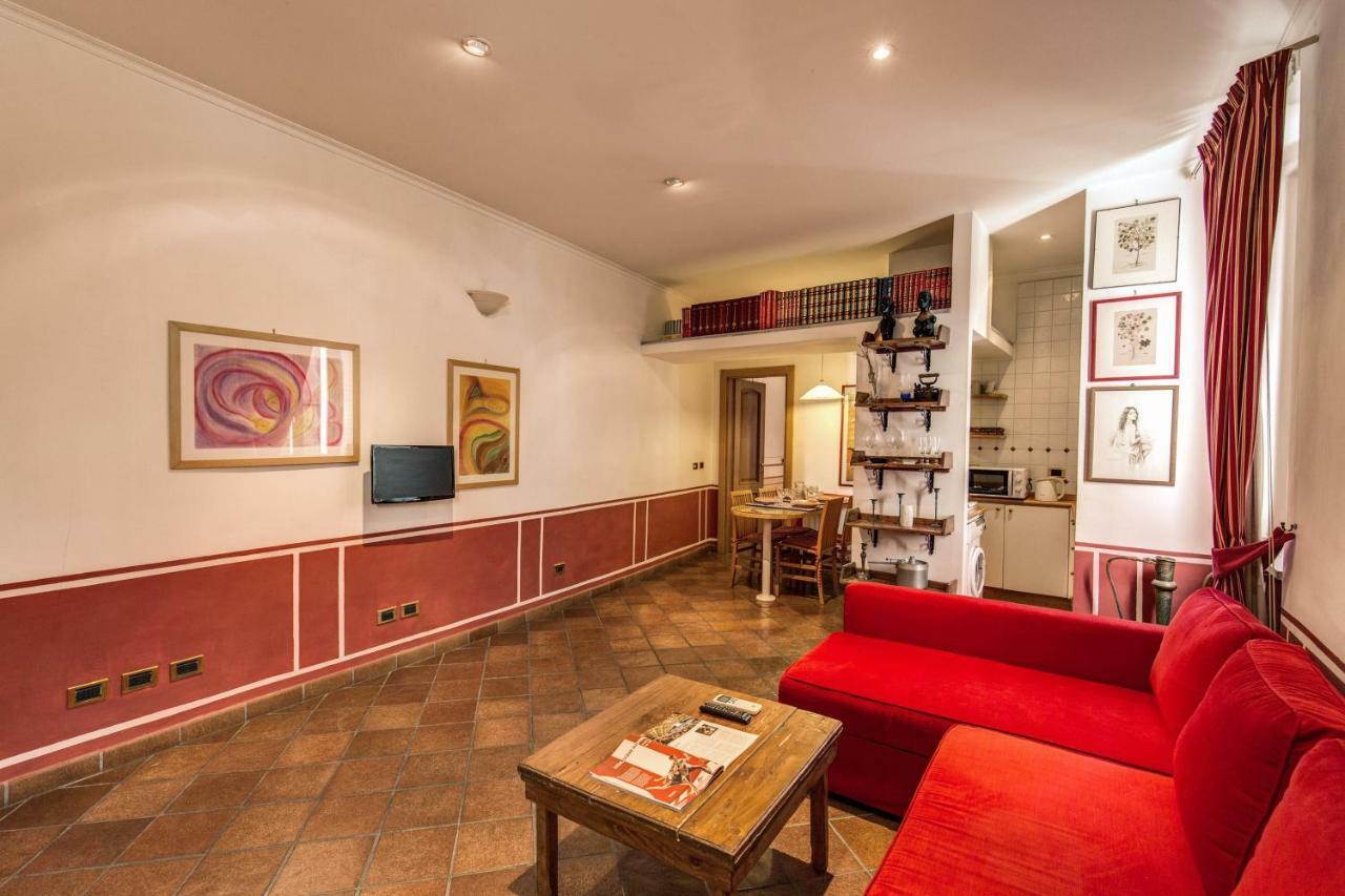 Lovely Flat By The Trevi Fountain Lägenhet Rom Exteriör bild